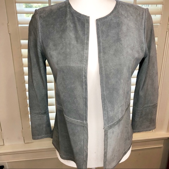 ecru Jackets & Blazers - PRICE FIRM💵Ecru Suede Mesh Gray Jacket Size 0